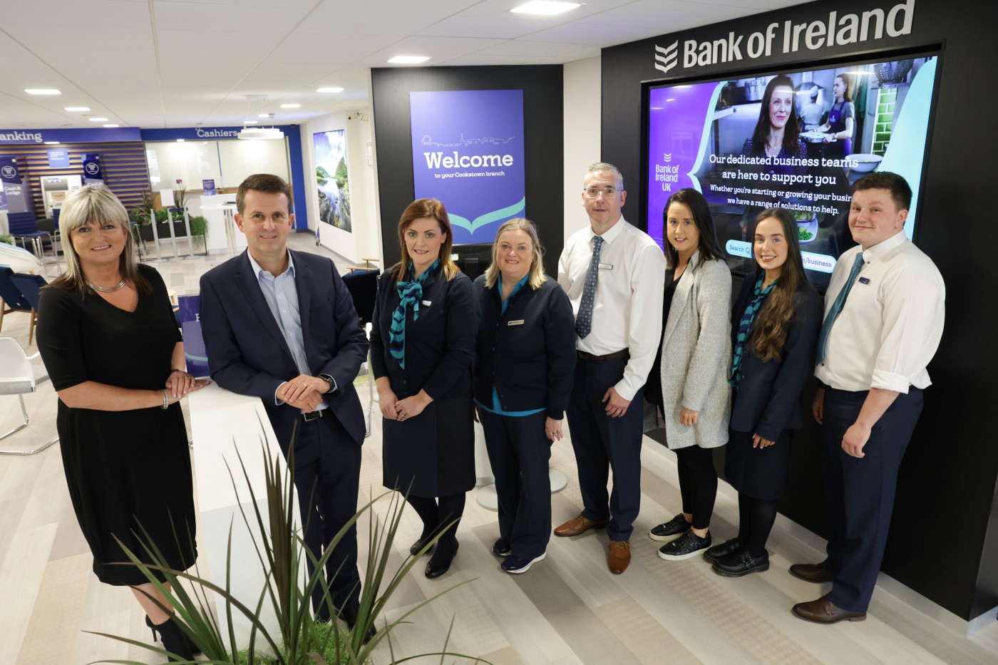 Cathal McKee (Branch Manager at Bank of Ireland Cookstown), William Thompson (Head of Consumer Banking NI at Bank of Ireland) with the Cookstown branch team